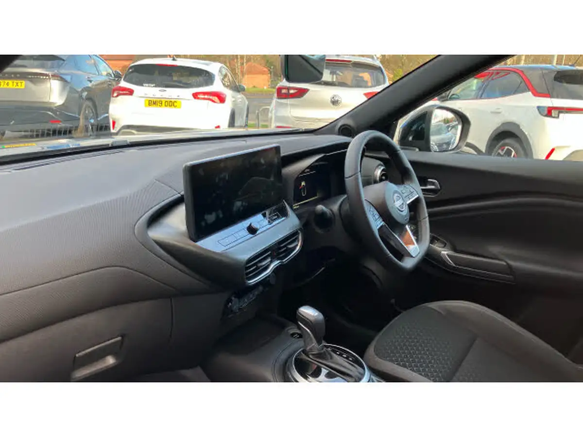 2024-nissan-juke-16-hybrid-n-connecta-big-8