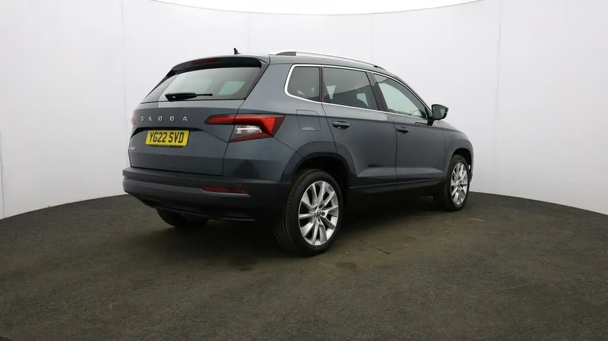 2022-skoda-karoq-15-tsi-se-l-big-52