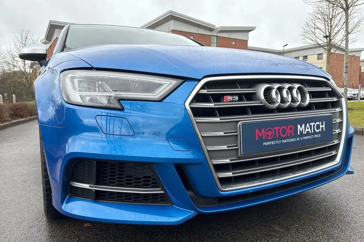 2019-audi-s3-20-tfsi-saloon-4d-big-8