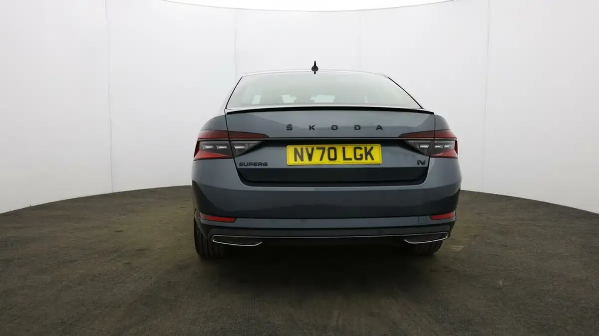 2020-skoda-superb-14-tsi-sportline-plus-hatchback-big-56
