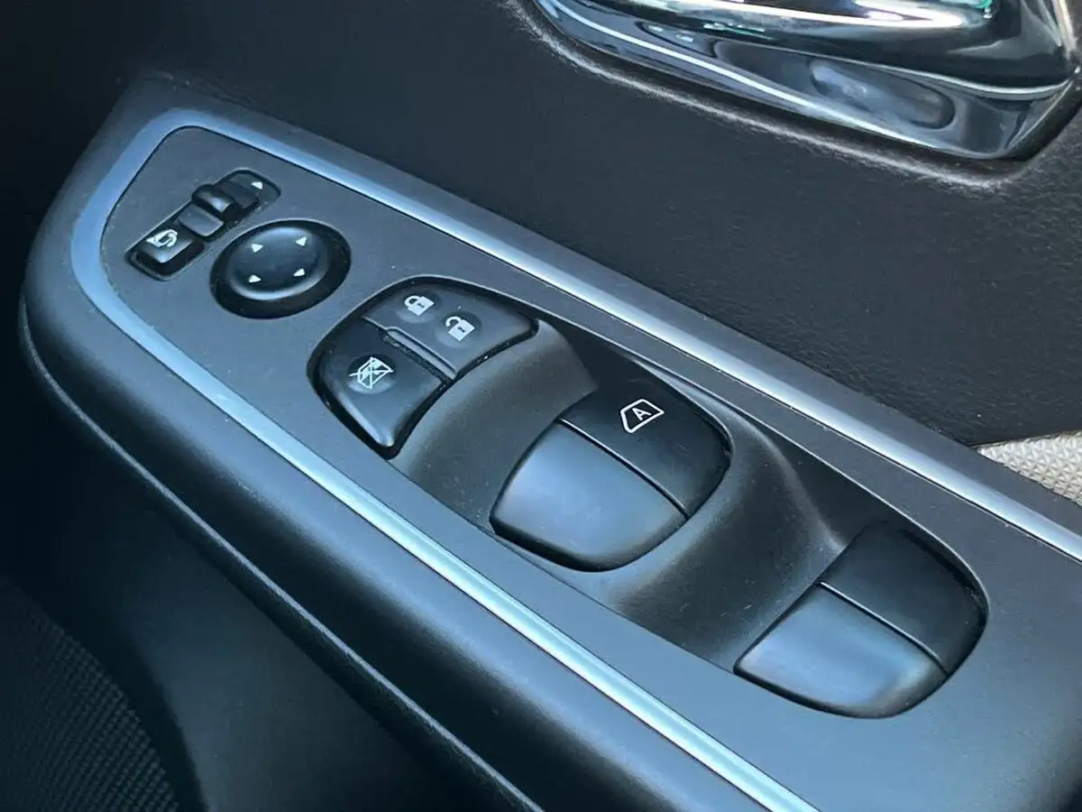 2018-nissan-micra-09-ig-t-n-connecta-big-27