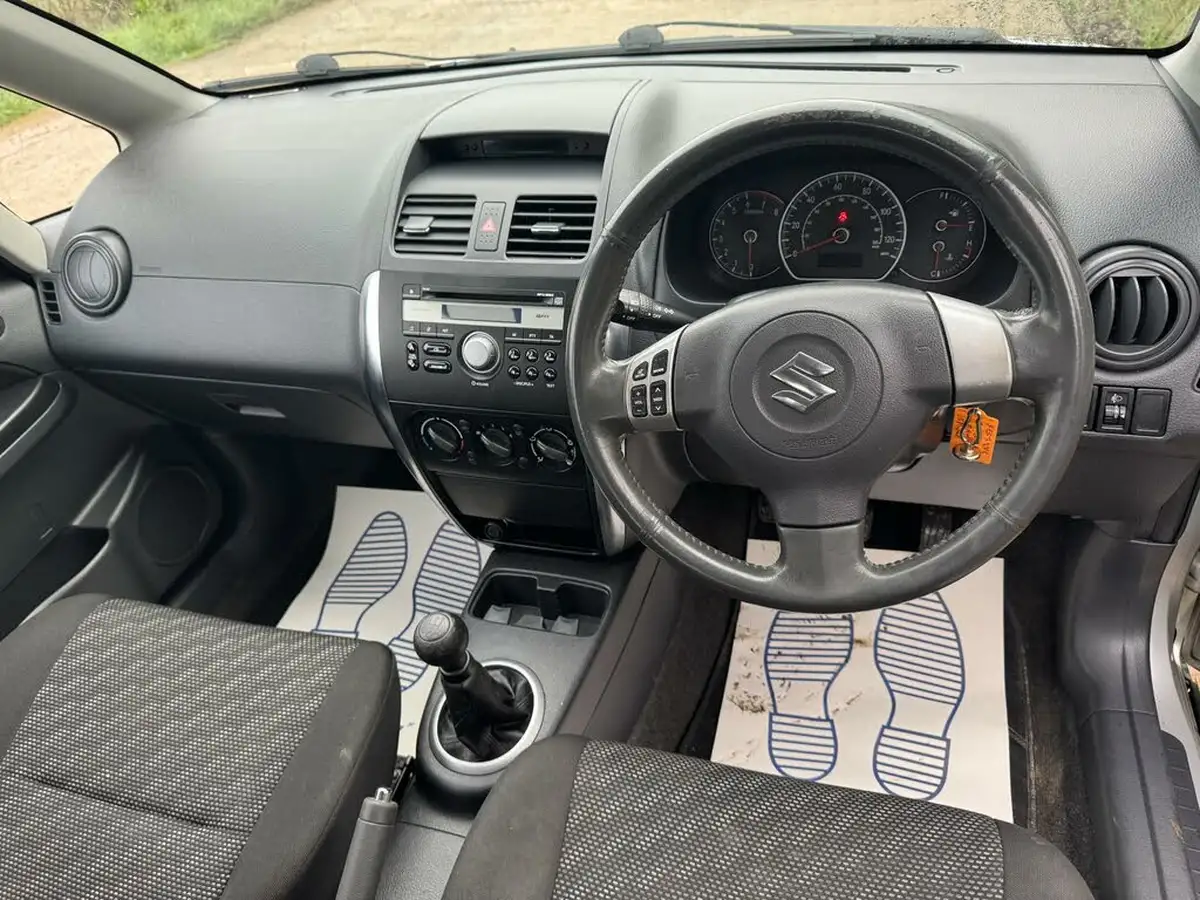 2008-suzuki-sx4-16-gl-big-8