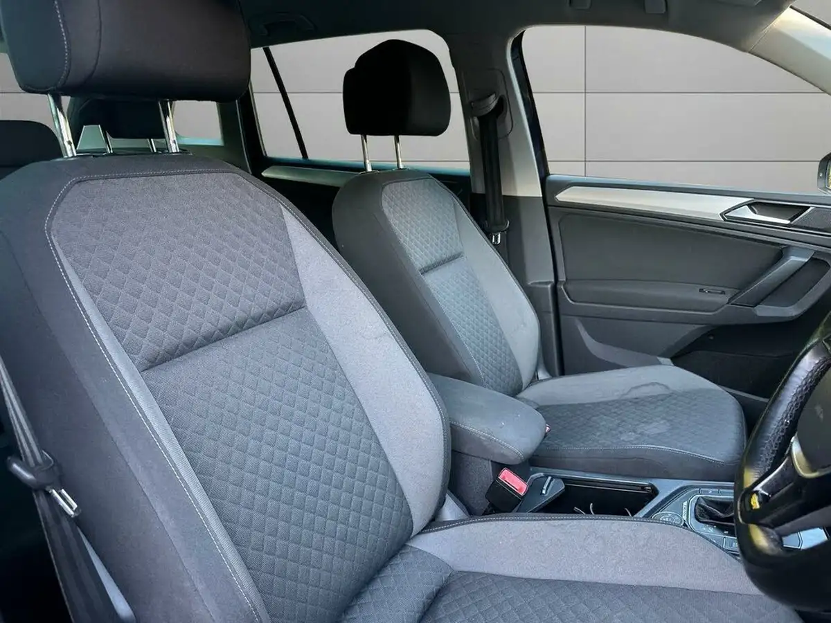 2017-volkswagen-tiguan-20tdi-se-navigation-190ps-4motion-ss-dsg-big-4
