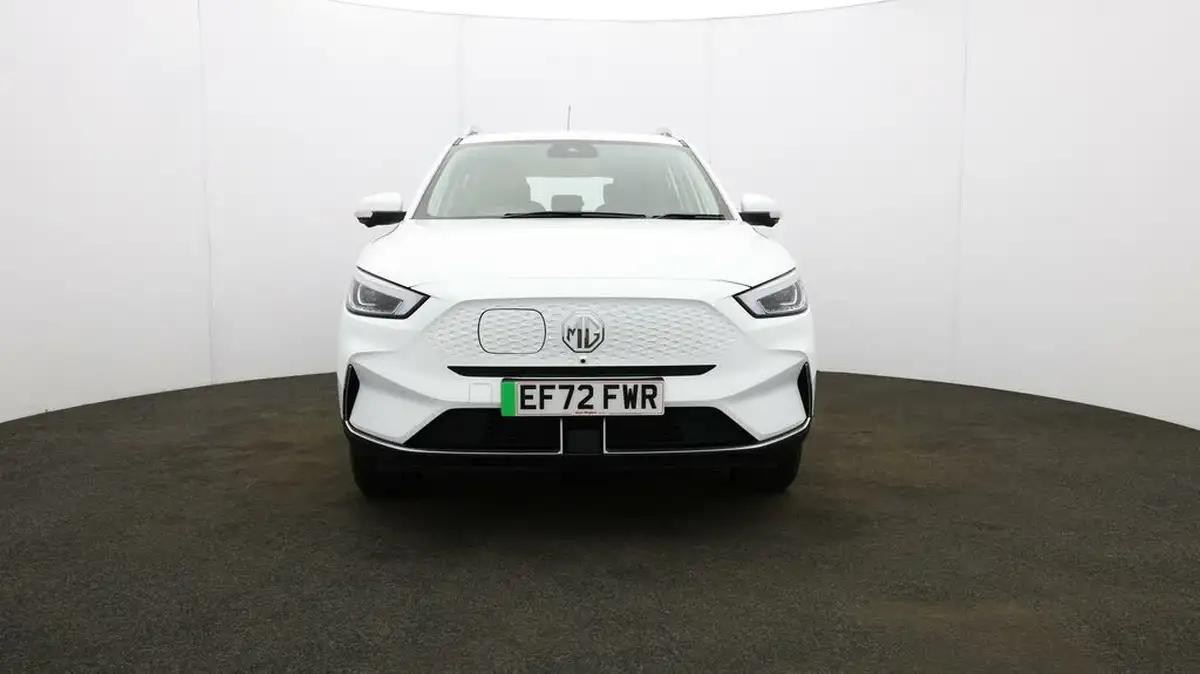 2023-mg-zs-suv-e-trophy-connect-ev-156ps-long-range-big-42