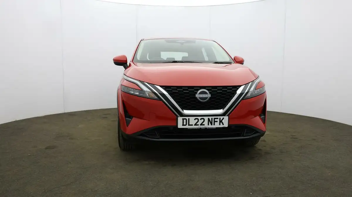 2021-nissan-qashqai-13-dig-t-visia-big-1