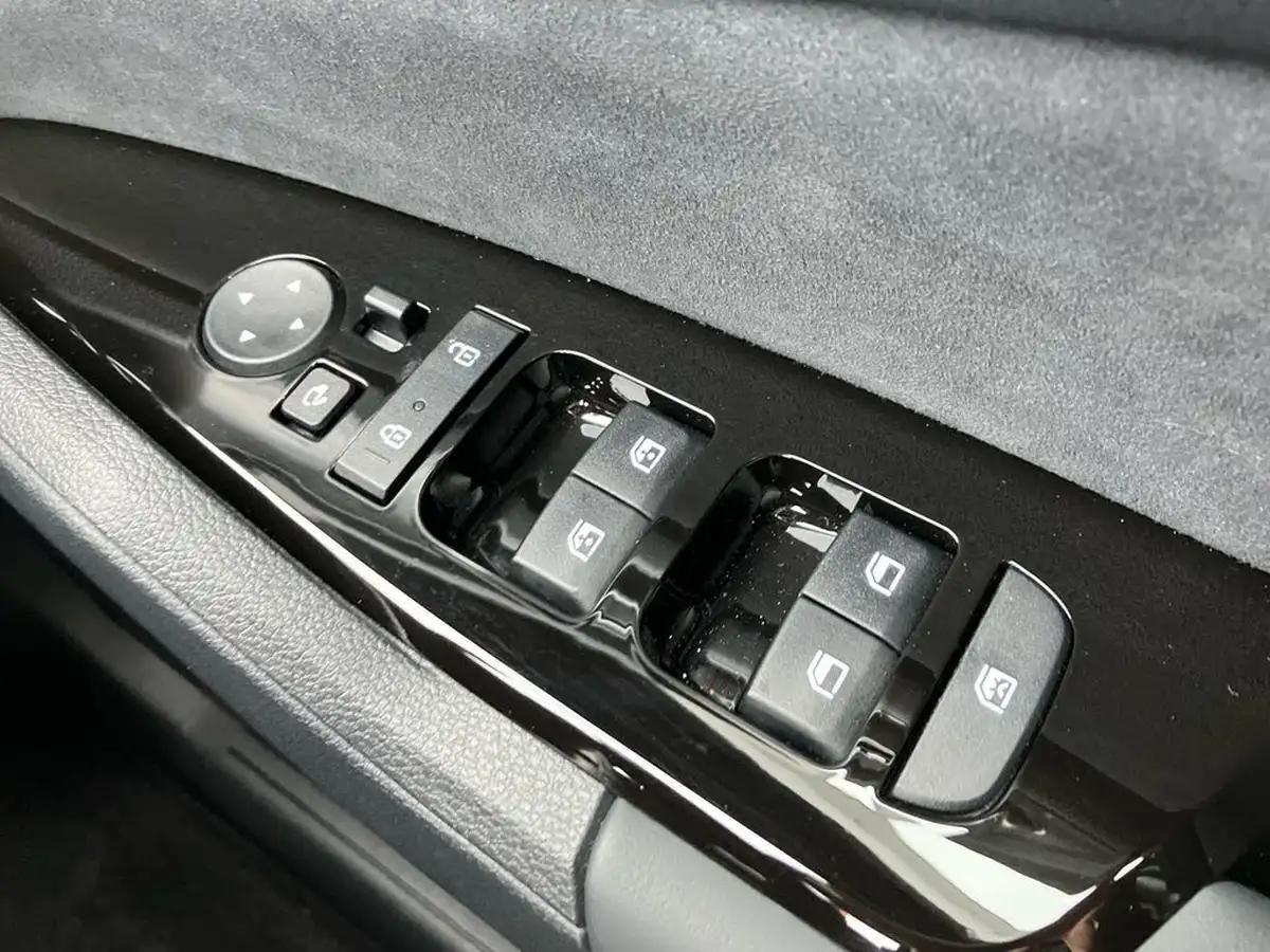 2024-kia-sportage-16-t-gdi-gt-line-241bhp-awd-phev-auto-big-20