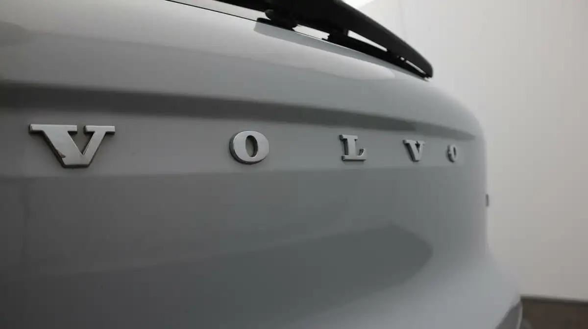 2021-volvo-xc40-15-t3-r-design-163bhp-geartronic-big-22