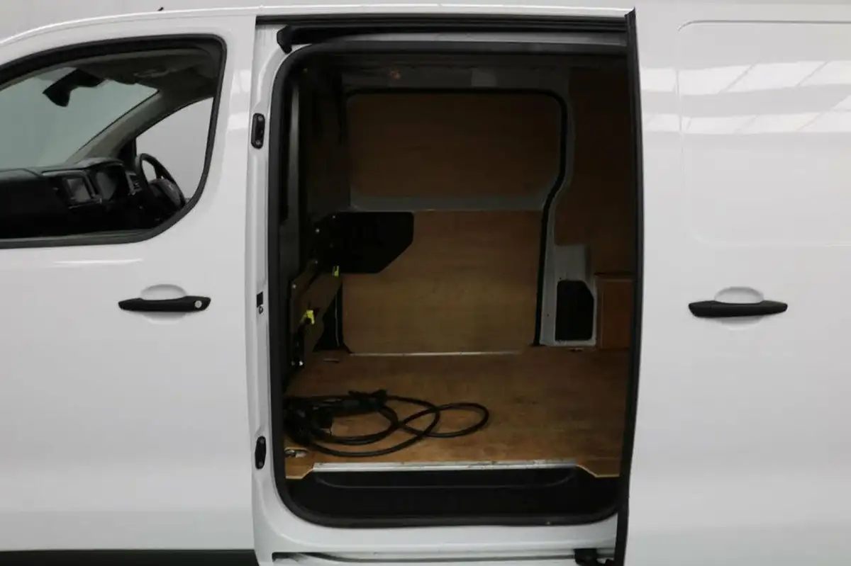 2021-peugeot-expert-e-professional-standard-75kwh-panel-big-10