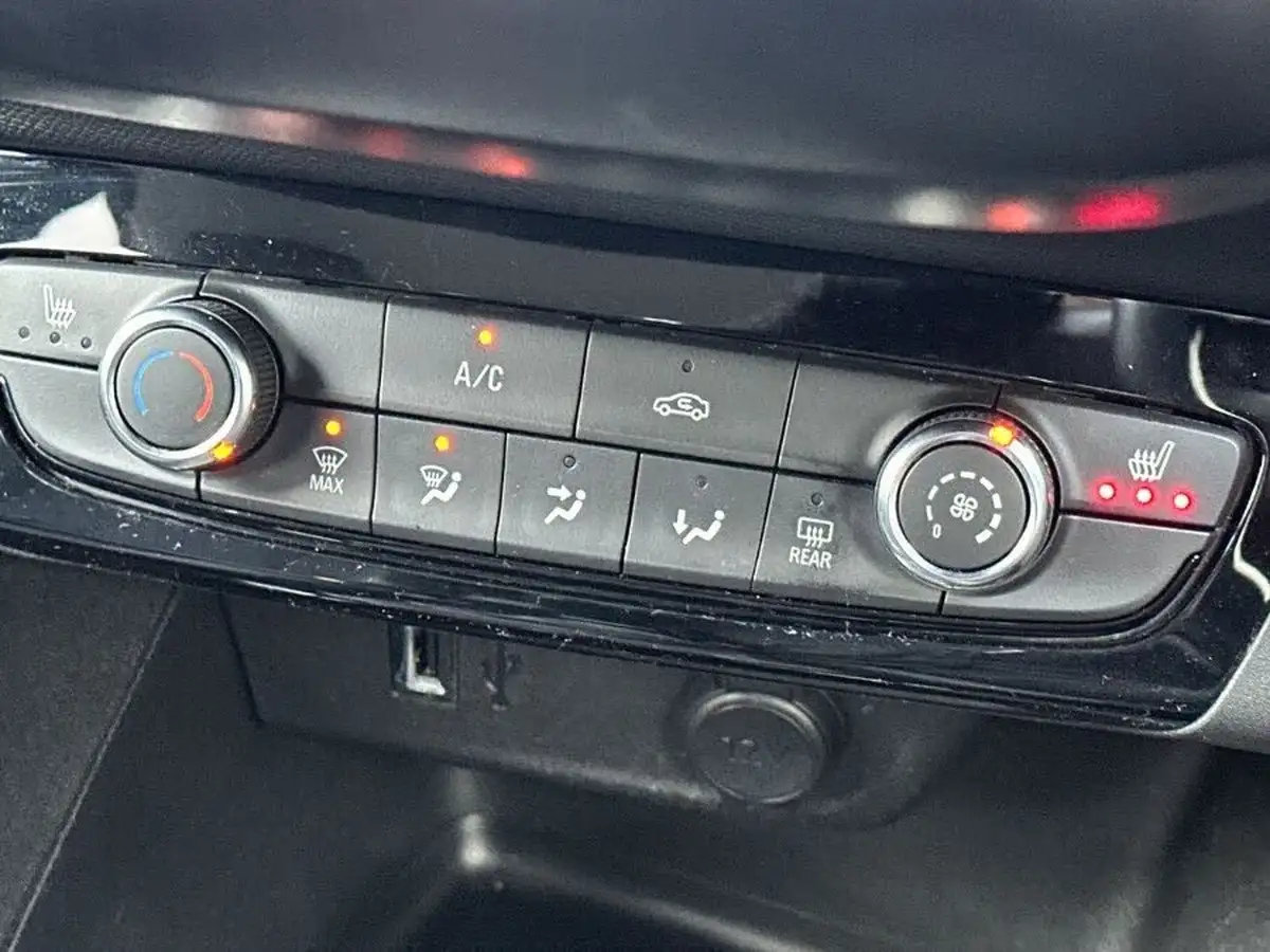 2021-vauxhall-corsa-12-turbo-elite-nav-premium-big-24