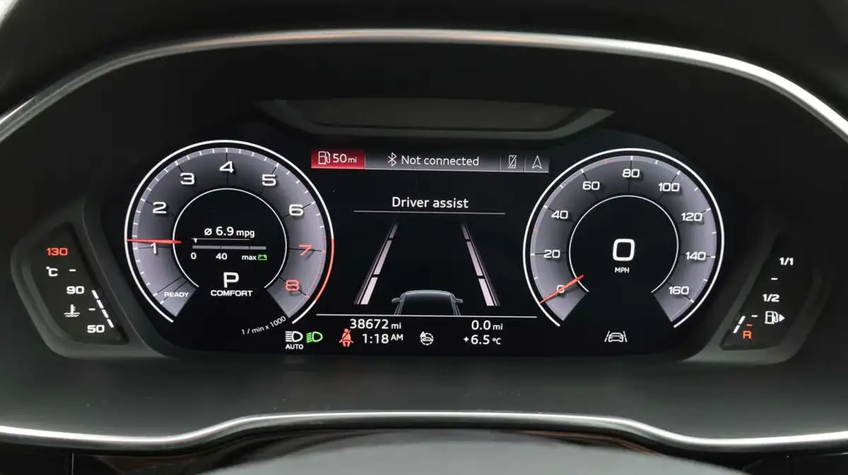 2020-audi-q3-20-45-tfsi-s-line-sportback-big-10