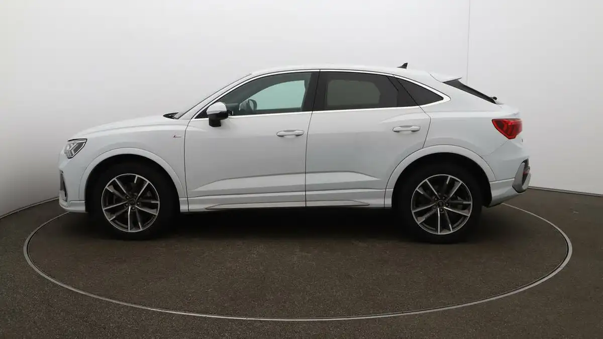 2020-audi-q3-20-45-tfsi-s-line-sportback-big-62
