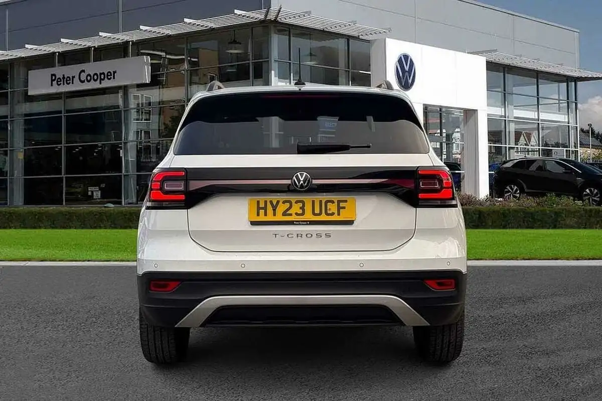 2023-volkswagen-t-cross-10-tsi-black-edition-95ps-big-8