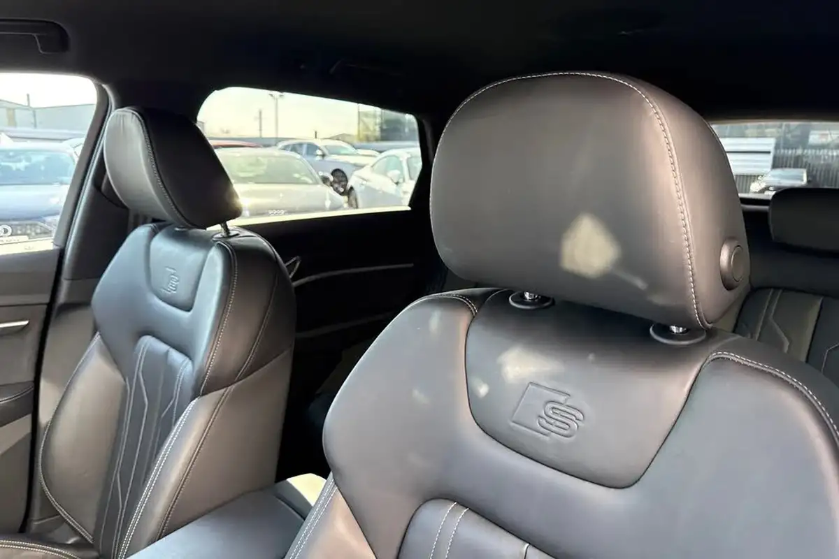 2024-audi-q8-e-tron-50e-black-edition-suv-big-20