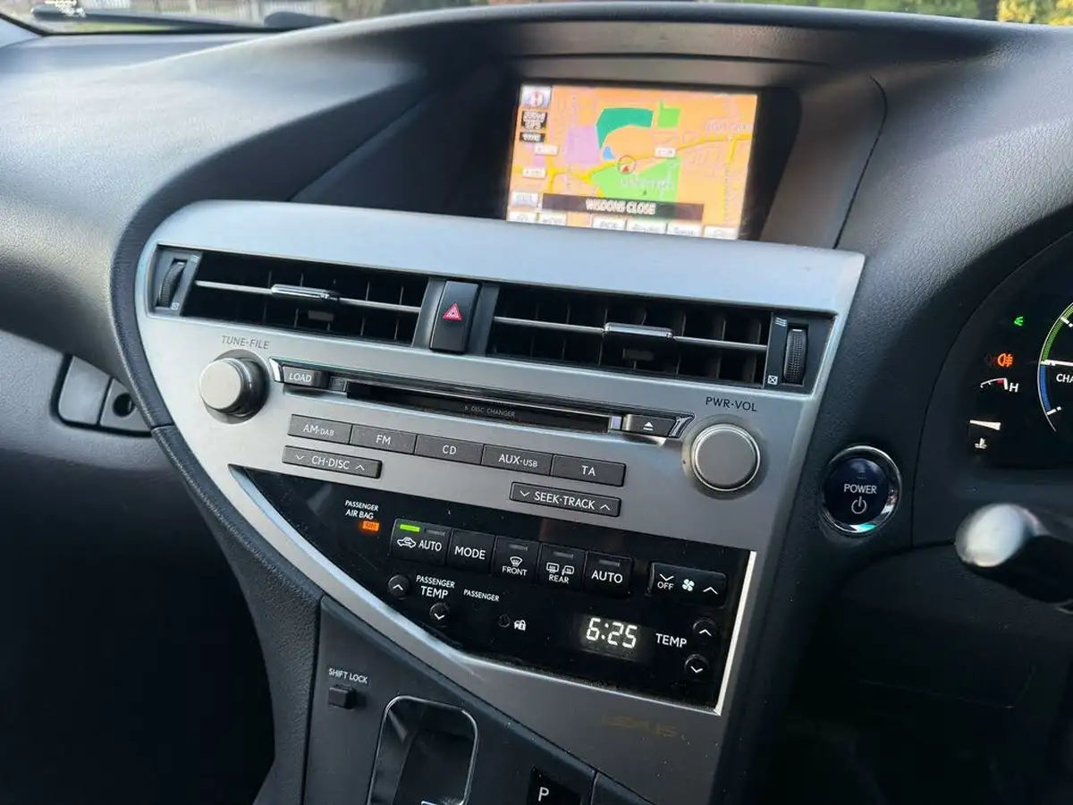 2011-lexus-rx-450h-35-advance-sun-big-11