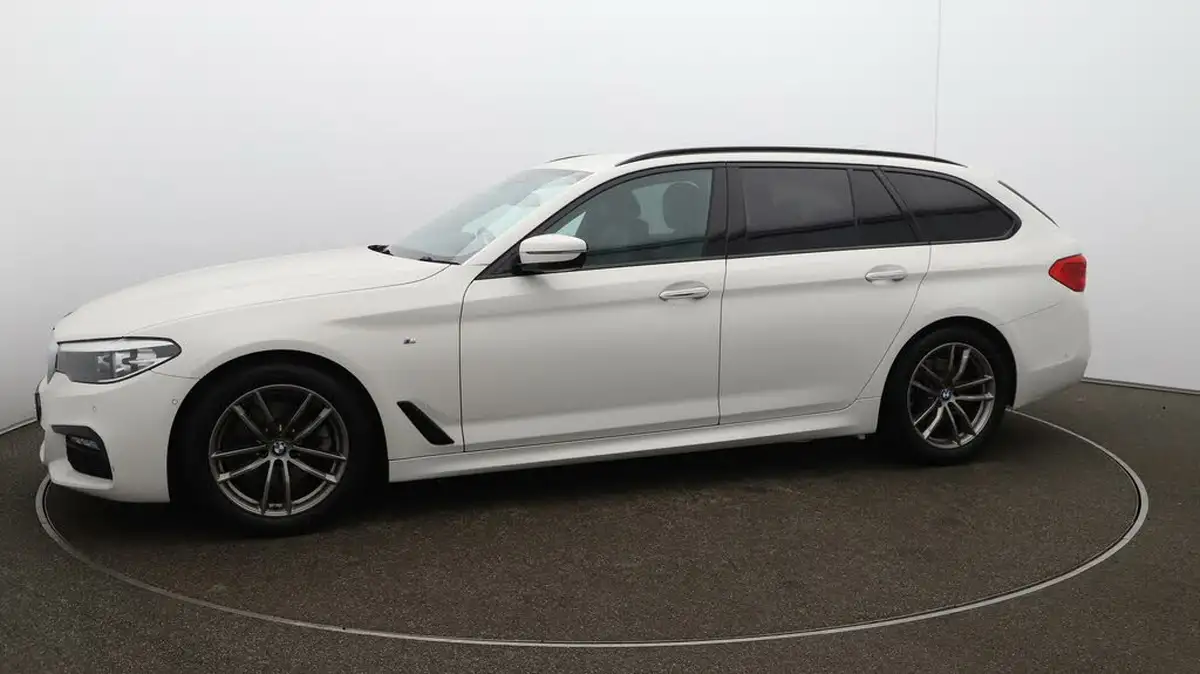 2017-bmw-5-series-20td-520d-m-sport-touring-5d-big-60