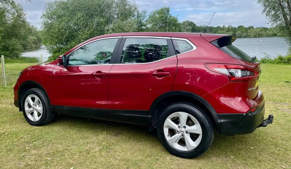 2018-nissan-qashqai-12-dig-t-acenta-big-20