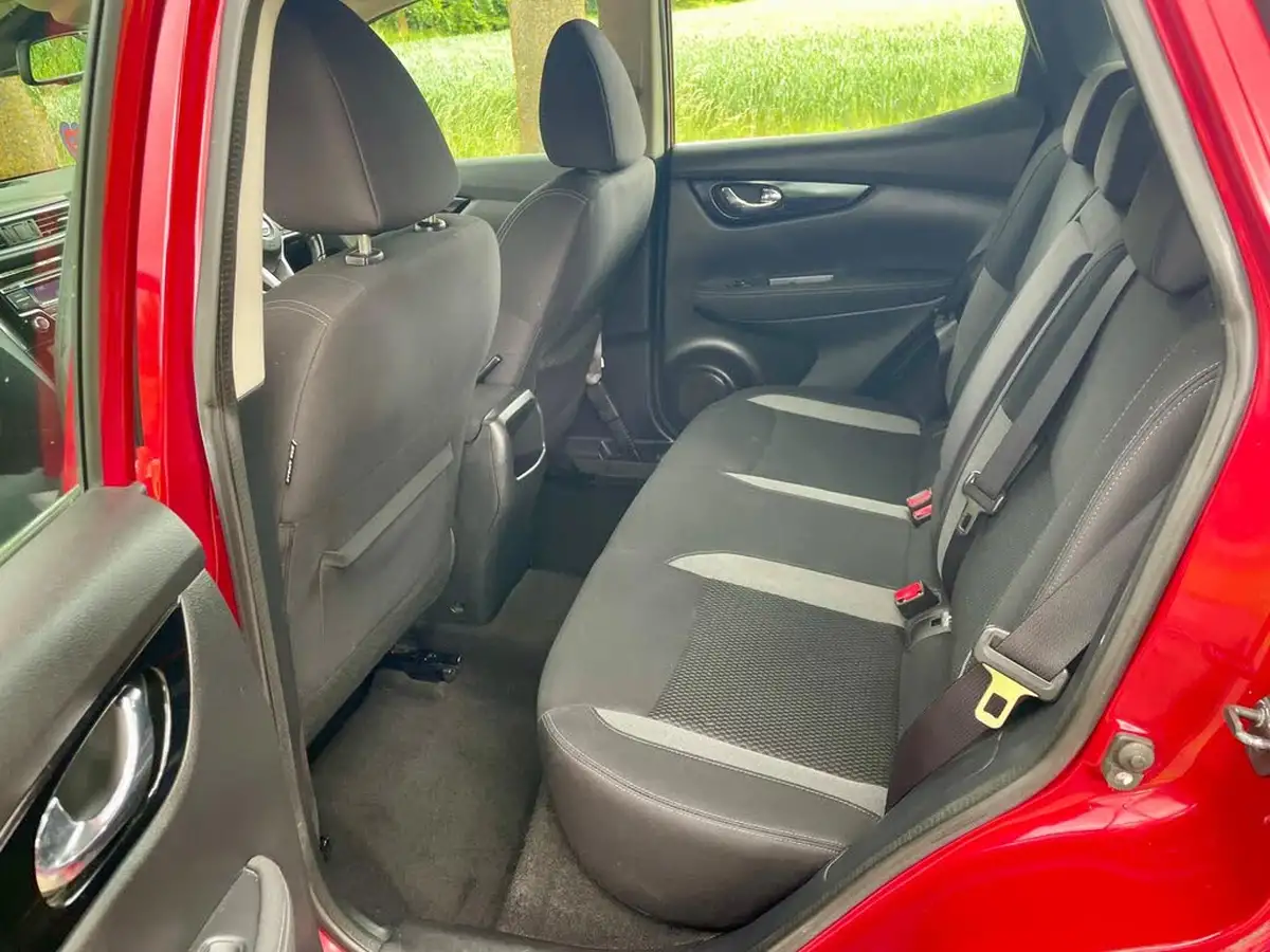 2018-nissan-qashqai-12-dig-t-acenta-big-44