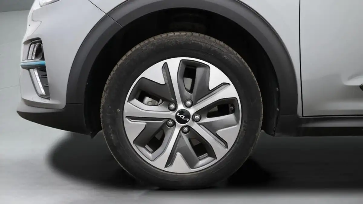 2022-kia-niro-ev-e-2-big-28