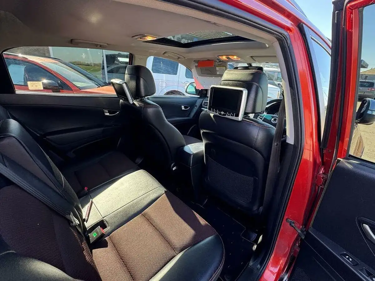2011-kgm-ssangyong-korando-20td-s-big-24