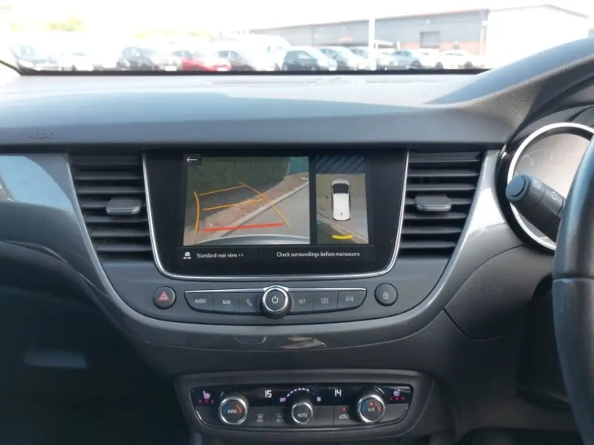 2022-vauxhall-crossland-12-elite-edition-130ps-big-10