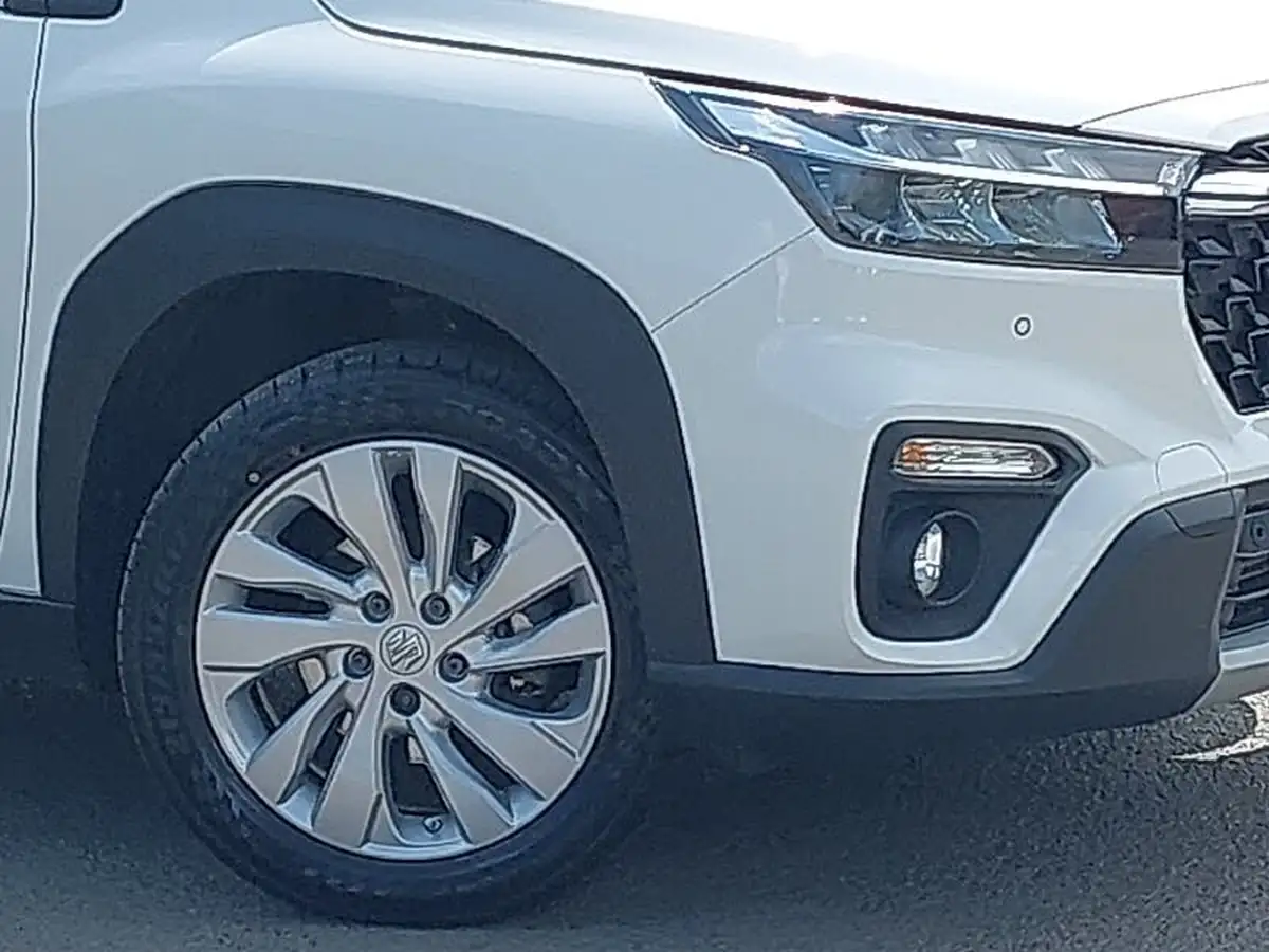 2022-suzuki-s-cross-14-boosterjet-motion-auto-big-8