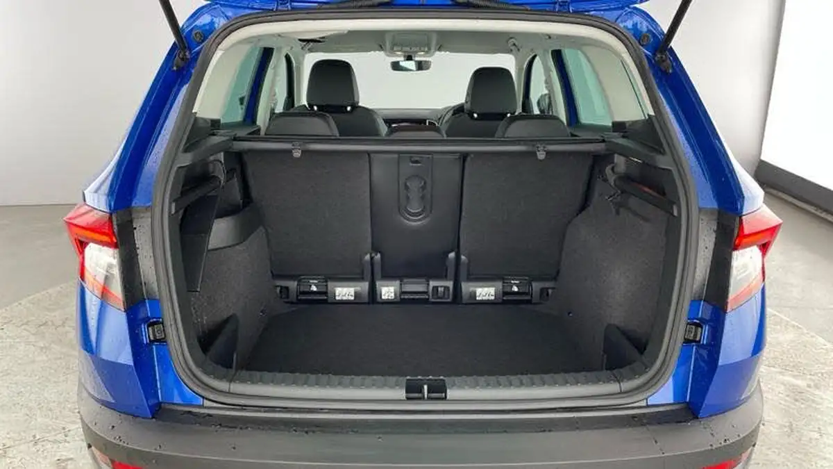 2021-skoda-karoq-15-tsi-se-l-dsg-big-30
