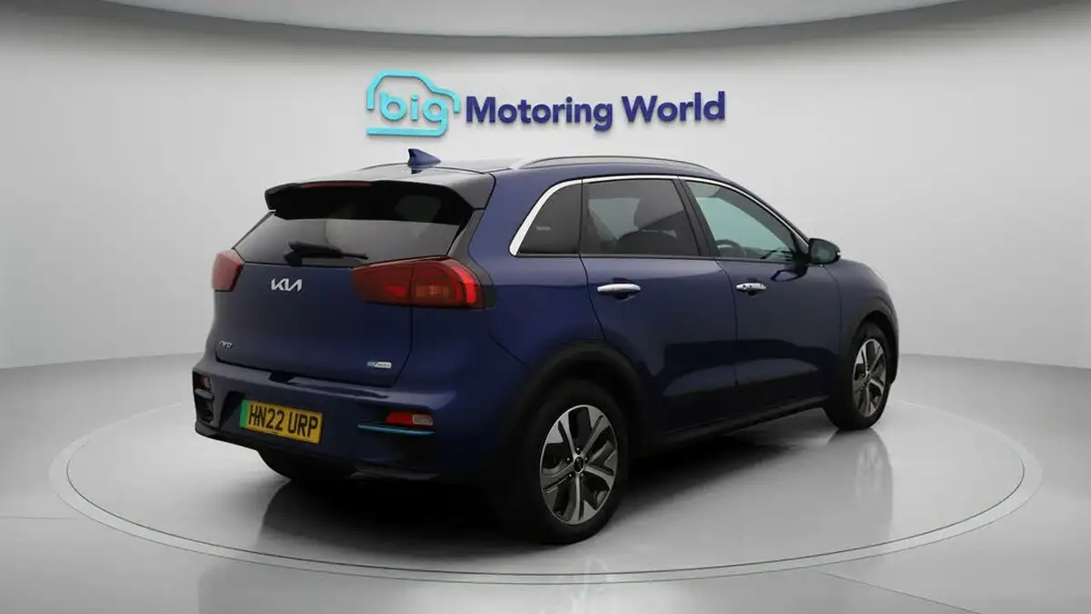 2022-kia-niro-ev-e-3-big-7