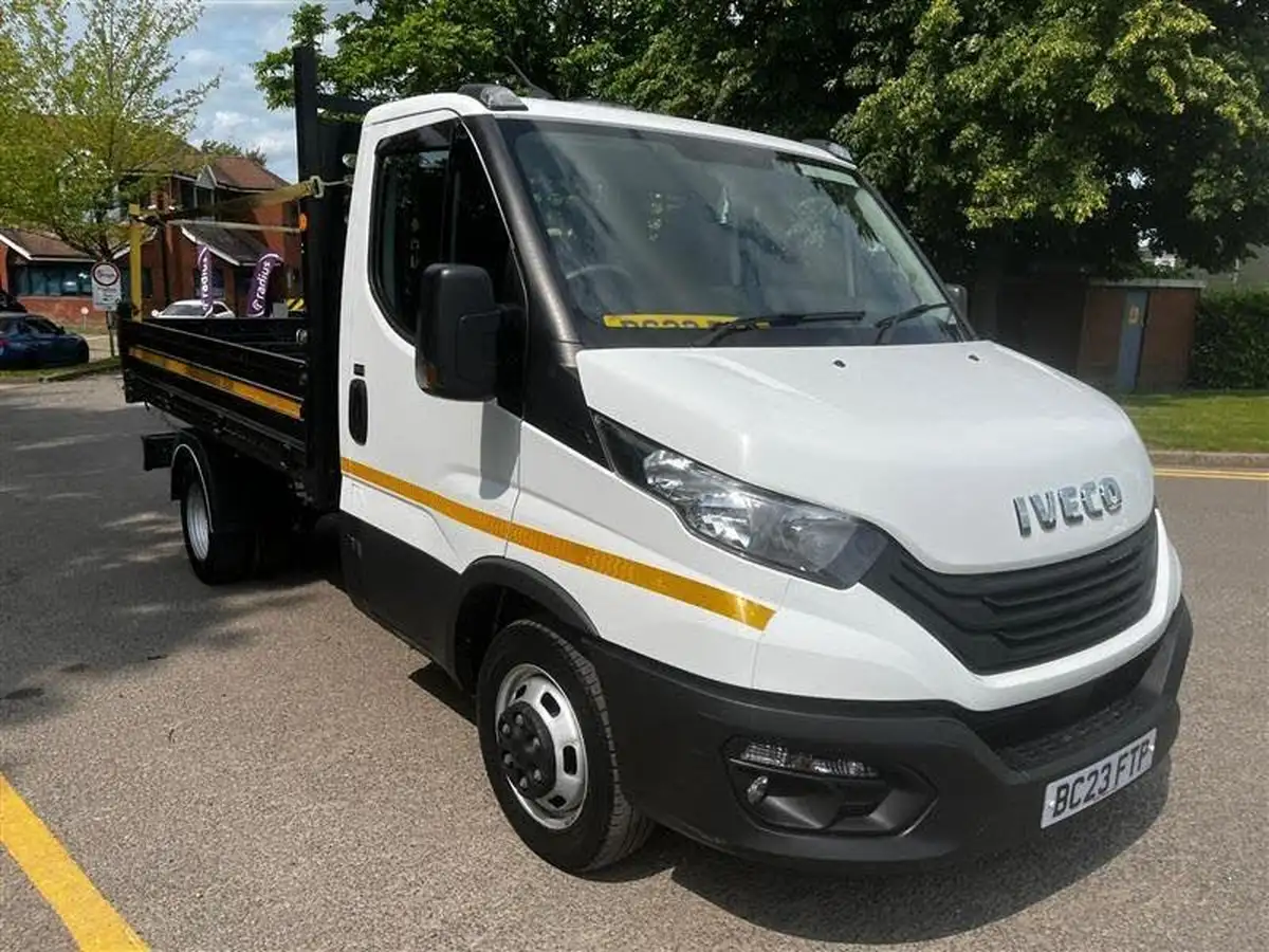 2023-iveco-daily-35c-class-23td-35c14-business-3000mm-136pseu6dt-3000-big-2