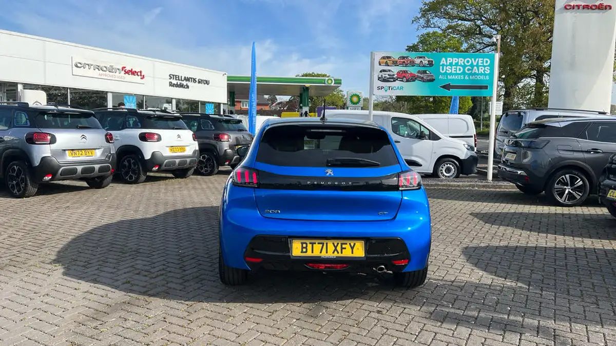 2022-peugeot-208-12-puretech-gt-100bhp-eat8-big-8