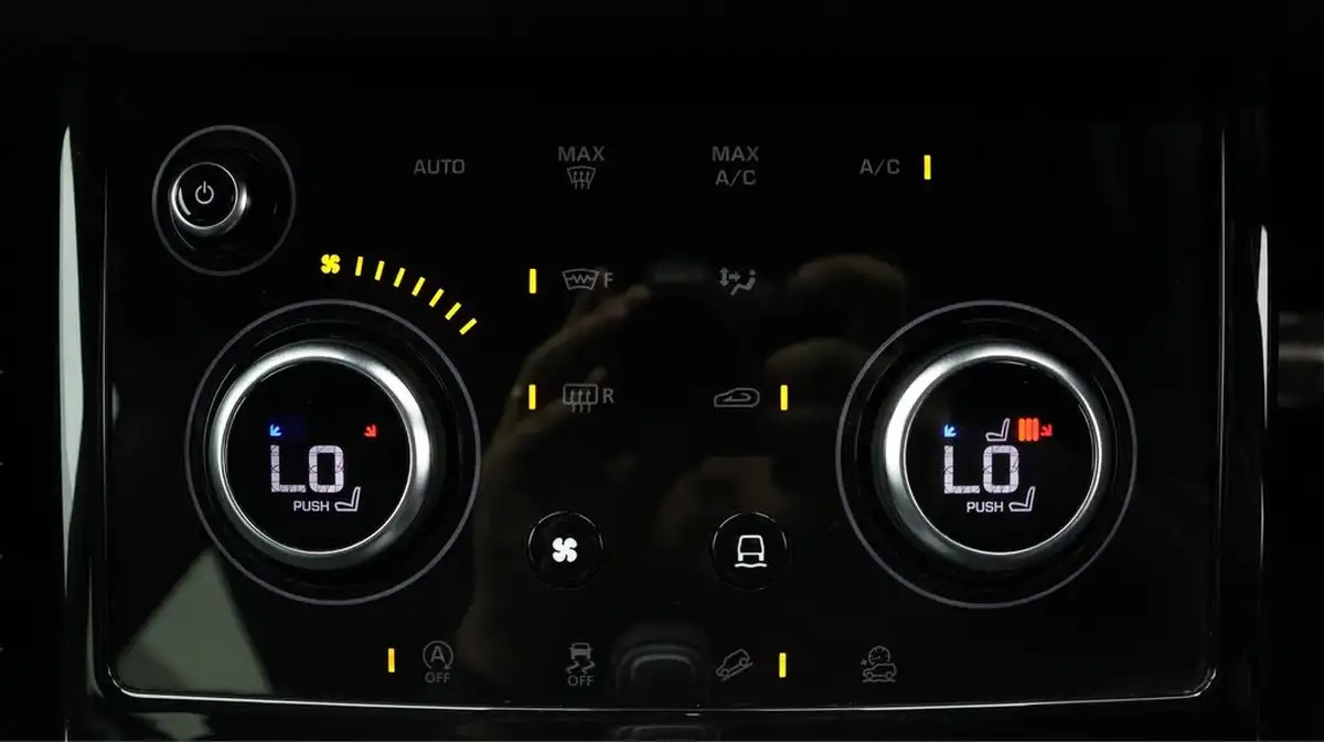 2021-land-rover-range-rover-evoque-20-d165-r-dynamic-s-awd-auto-big-16