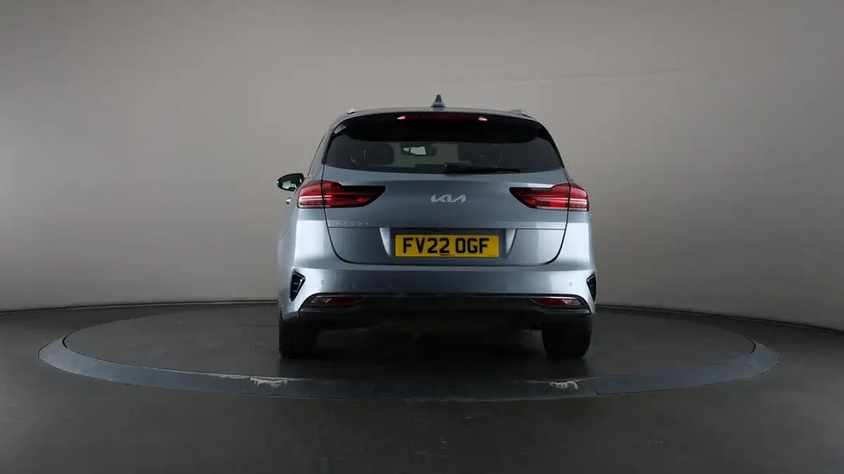 2022-kia-ceed-15-t-gdi-3-sportswagon-big-34