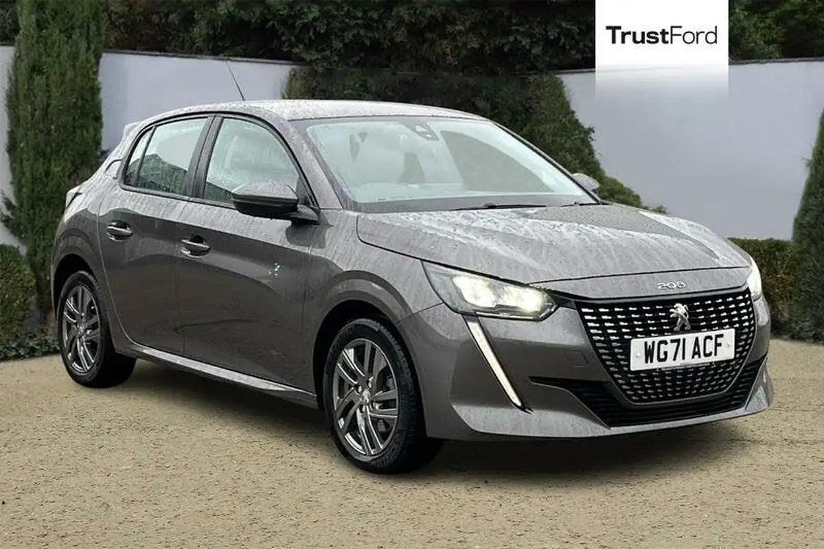 2021-peugeot-208-12-puretech-active-premium-100bhp-eat8-big-0