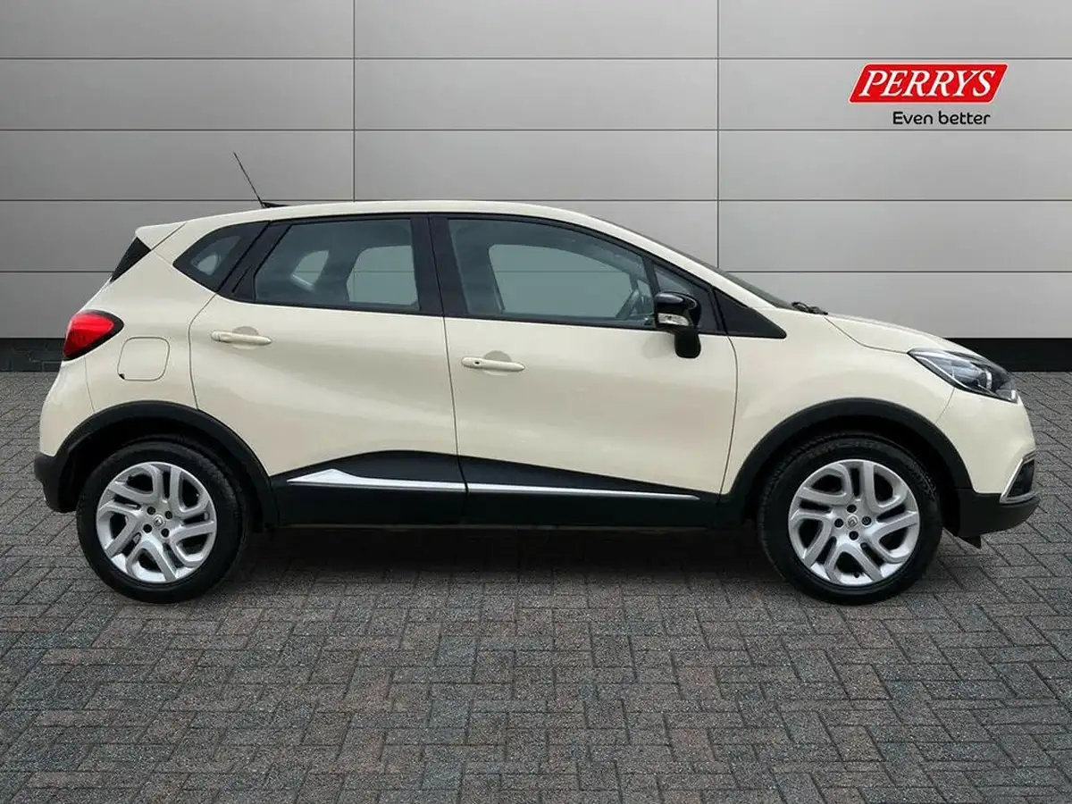 2016-renault-captur-09-dynamique-nav-big-2