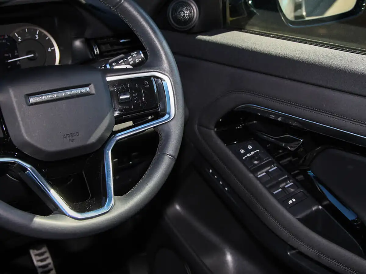 2022-land-rover-range-rover-evoque-20-d200-r-dynamic-se-big-11