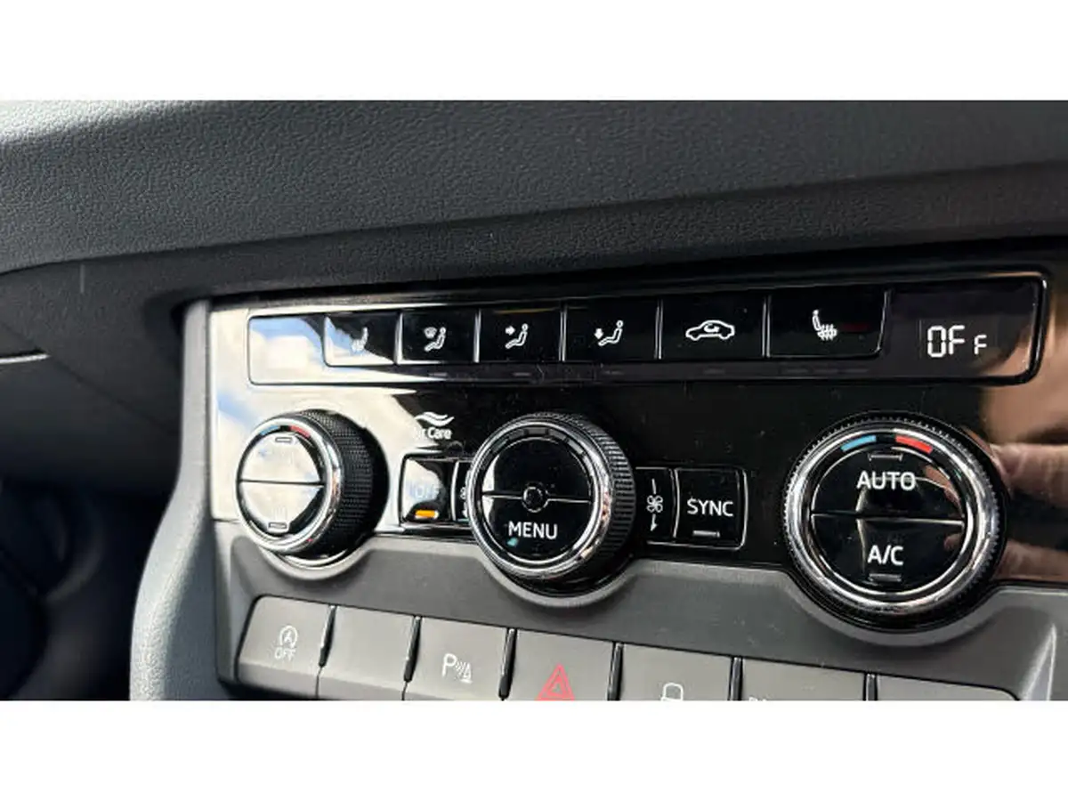 2024-skoda-karoq-15-tsi-sportline-dsg-big-27