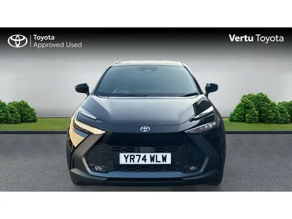2024-toyota-c-hr-20-vvt-i-design-220bhp-plug-in-big-14