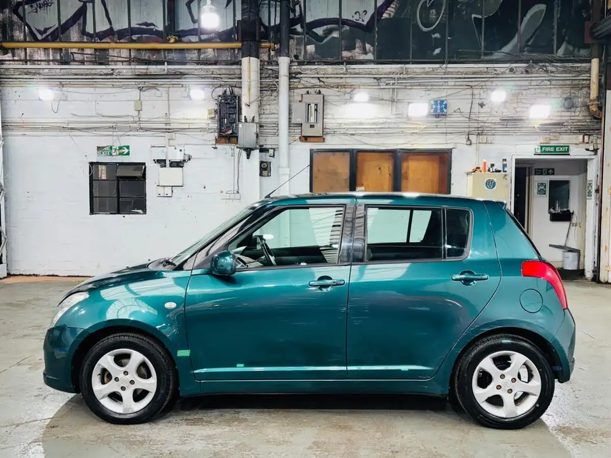 2007-suzuki-swift-15-glx-5d-auto-big-8