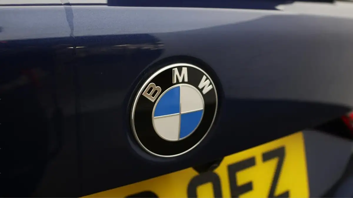 2022-bmw-1-series-15td-116d-sport-dct-big-20