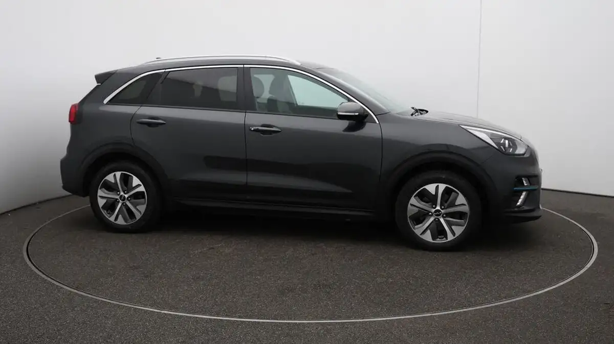 2021-kia-e-niro-ev-2-64-big-41