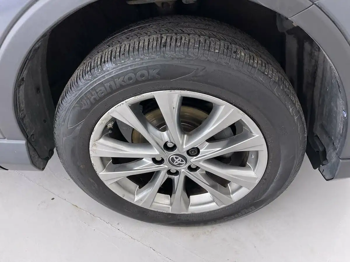 2016-toyota-rav4-20d-4d-excel-big-23