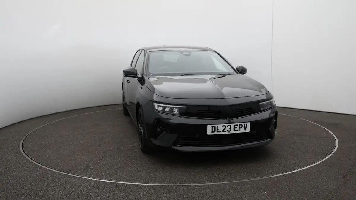 2023-vauxhall-astra-12-turbo-gs-hatchback-auto-big-33