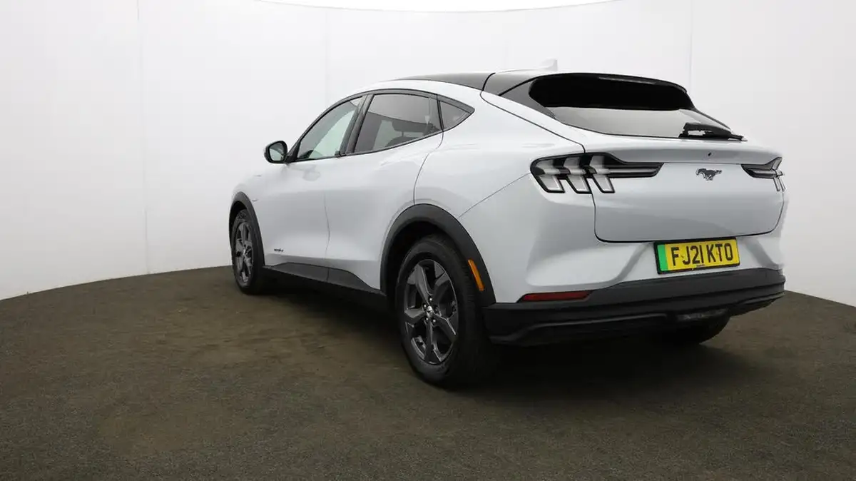 2021-ford-mustang-mach-e-e-standard-range-68kwh-big-43