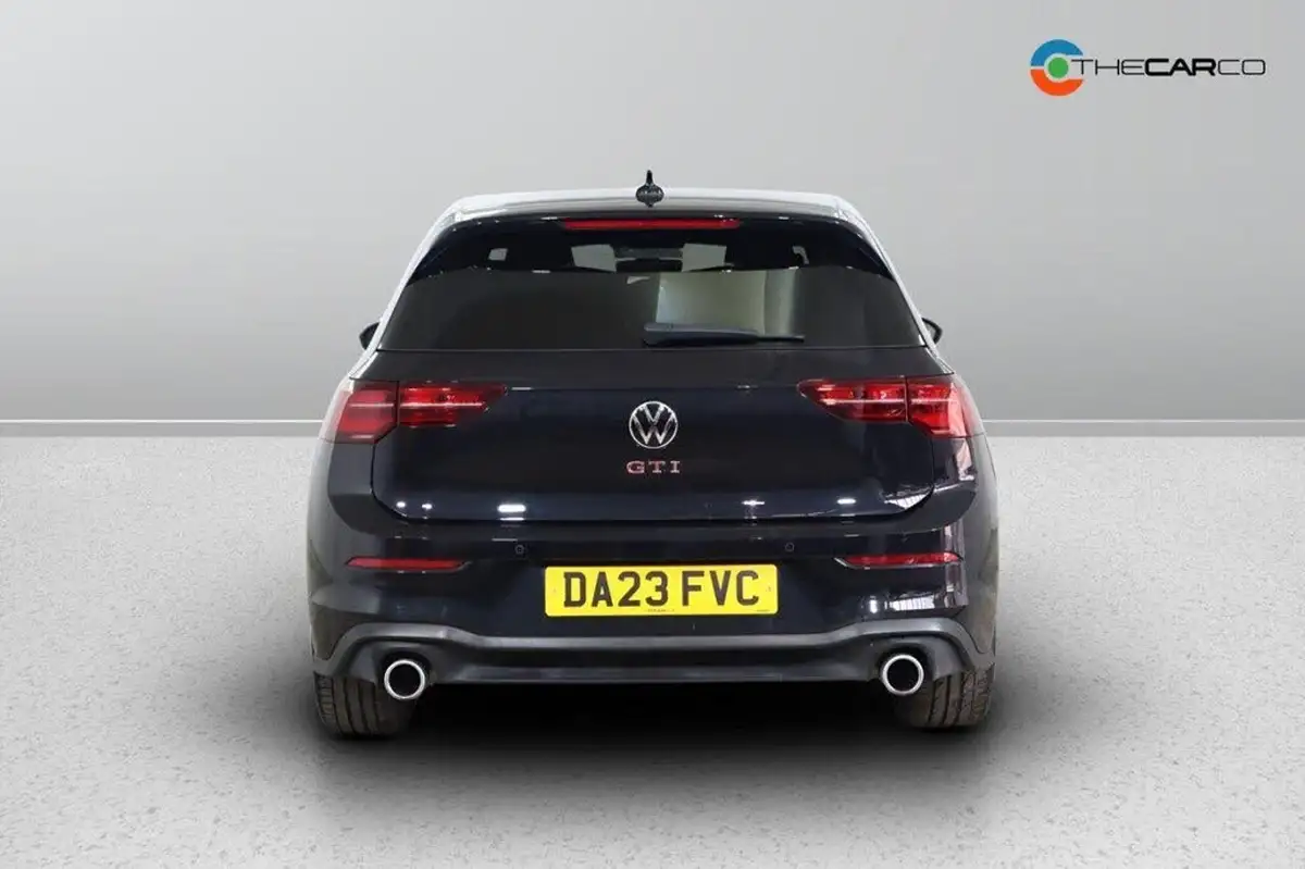 2023-volkswagen-golf-20-tsi-gti-dsg-big-8