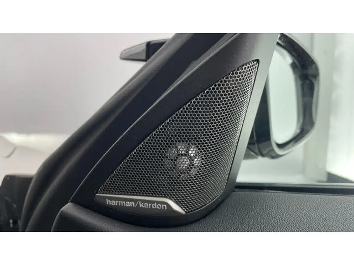 2022-bmw-4-series-30-m4-competition-xdrive-coupe-big-19