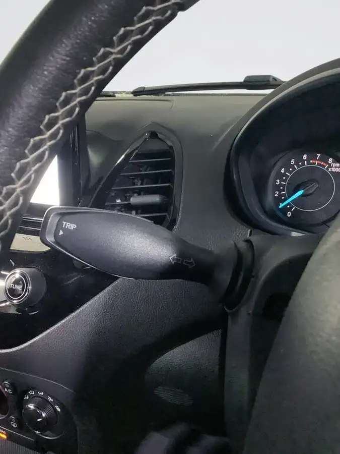2018-ford-ka-12-ti-vct-zetec-70ps-ss-big-19
