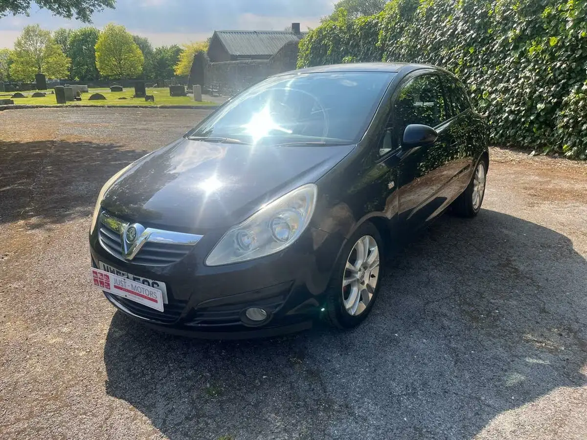 2008-vauxhall-corsa-12-sxi-3d-big-45