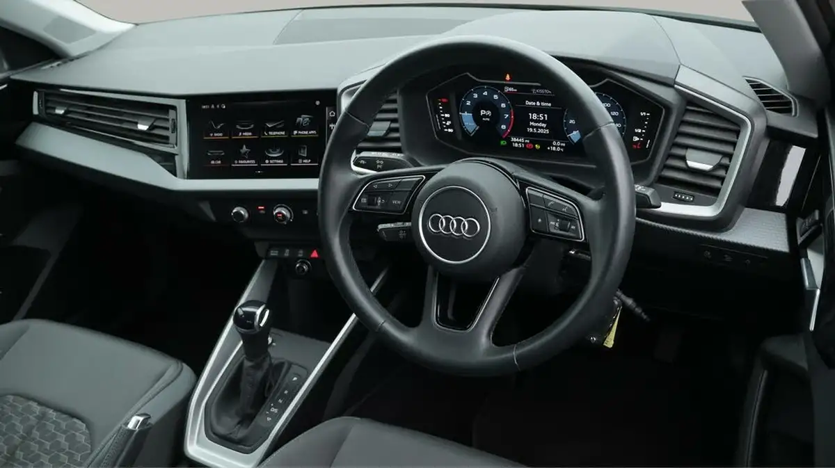 2023-audi-a1-10-30-tfsi-sport-s-tronic-big-9