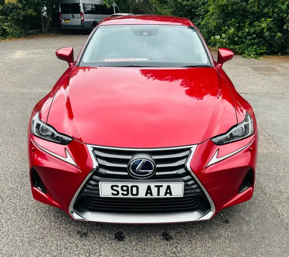 2017-lexus-is-300h-25-advance-big-21