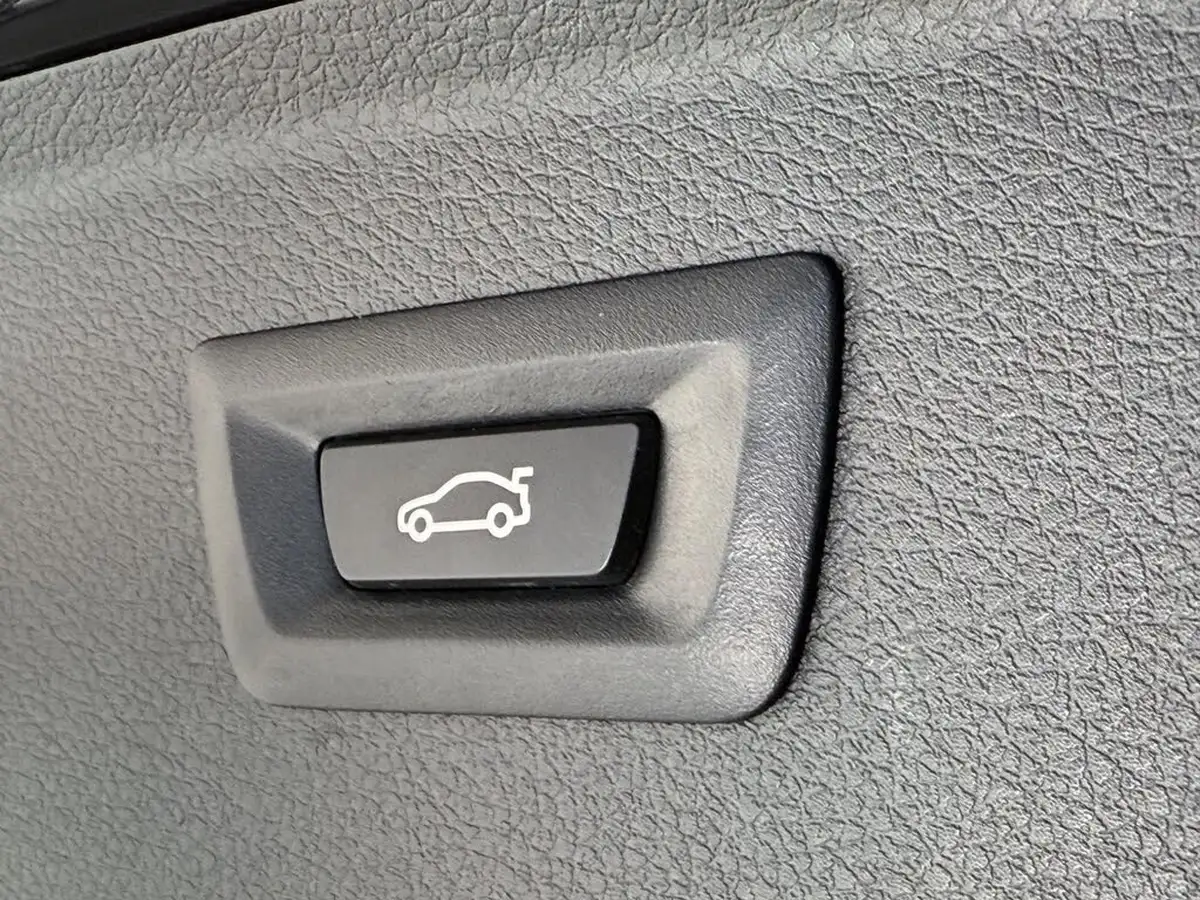2019-bmw-2-series-15-225xe-phev-luxury-big-11