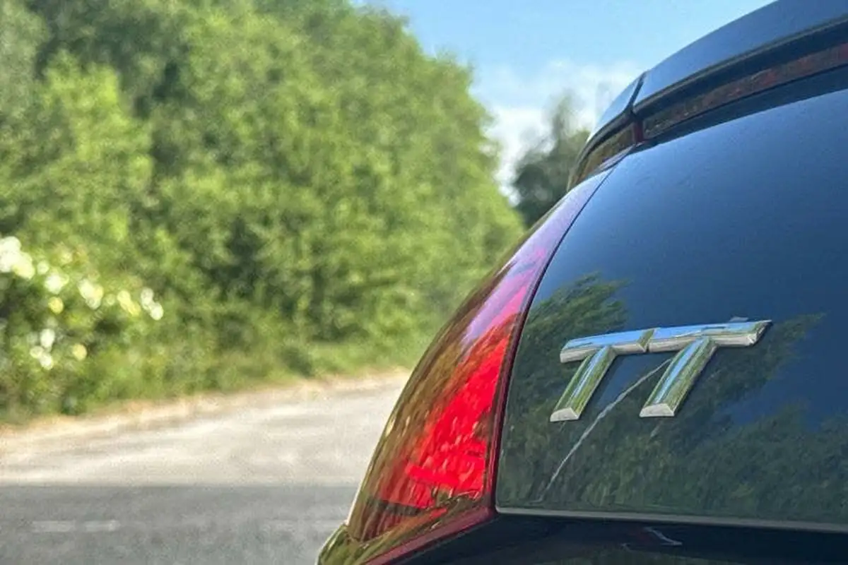 2020-audi-tt-coupe-20-40-tfsi-s-line-big-38